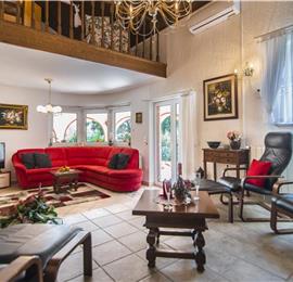 4 Bedroom Villa with Pool and Annex near Porec, Sleeps 8